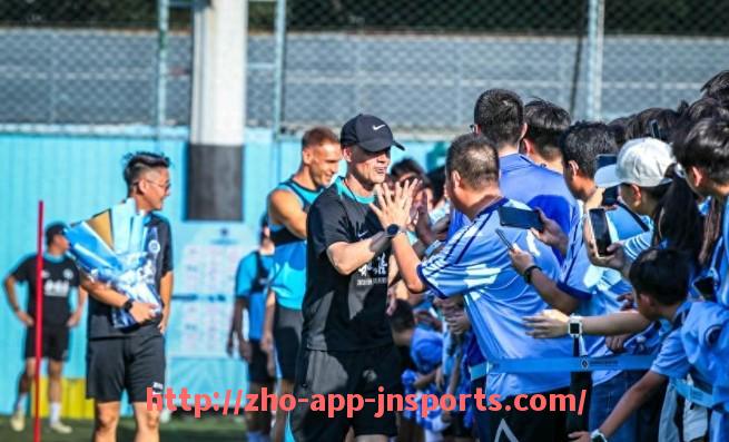 江南体育APP下载-法甲外援合同详解及转会策略解析